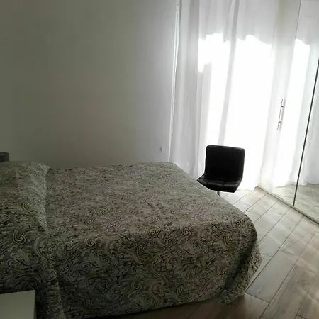Domus Sant'elmo Apartment Naples